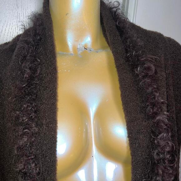 Brown Hair Like Wool Cardigan With Fuzzy Trim - Picture 6 of 8